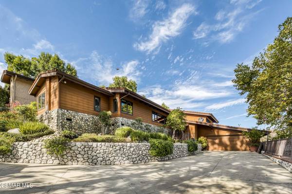 6161 Fairview Place, Agoura Hills, CA 91301