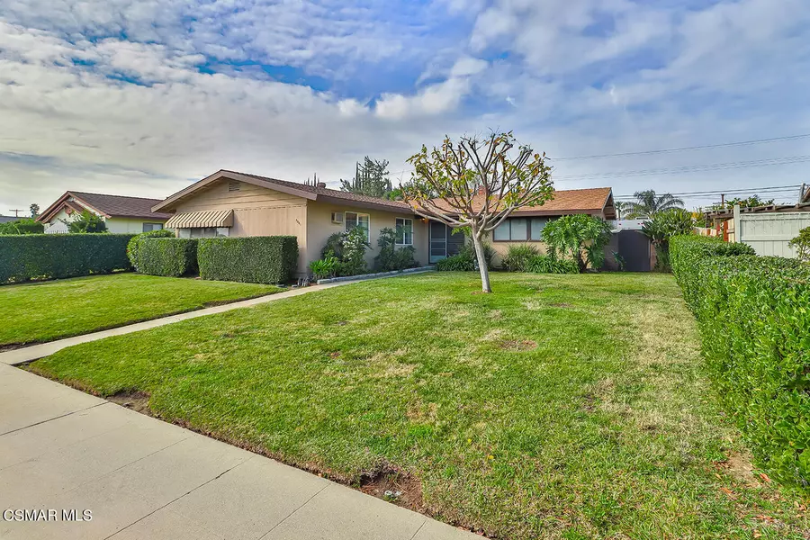 7941 Fallbrook Avenue, West Hills, CA 91304