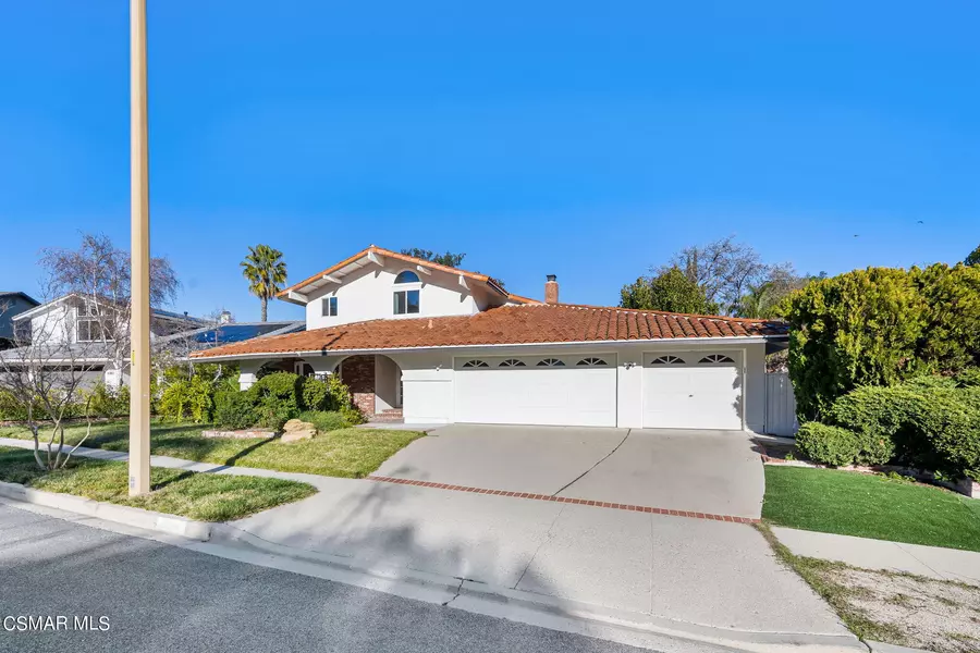 1094 Galesmoore Court, Westlake Village, CA 91361