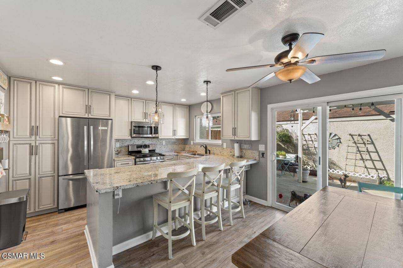 14961 Campus Park Drive #D, Moorpark, CA 93021