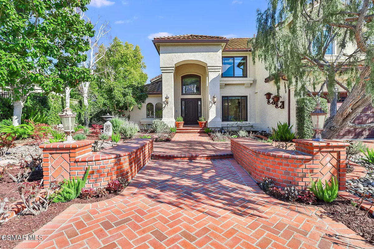 Westlake Village, CA 91361,2612 Yellowwood Drive