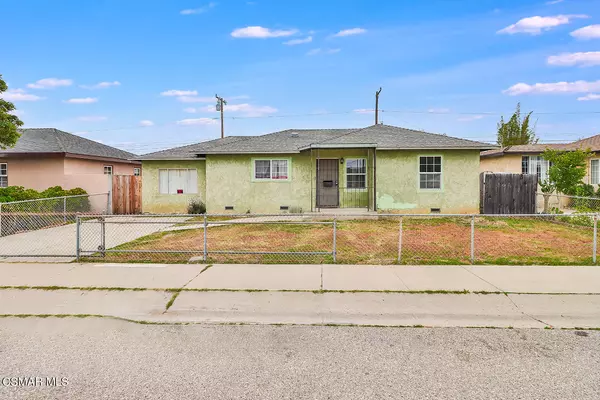 465 E Juniper Street,  Oxnard,  CA 93033