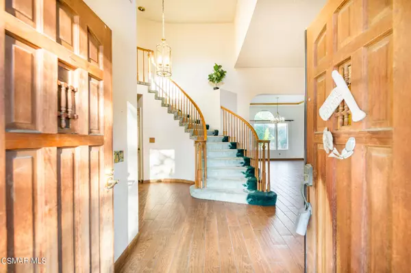 Simi Valley, CA 93065,748 W Azure Hills Drive