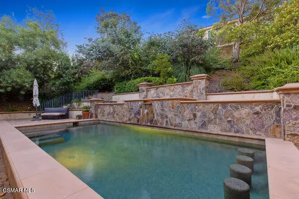 Newbury Park, CA 91320,216 Via Fiesta