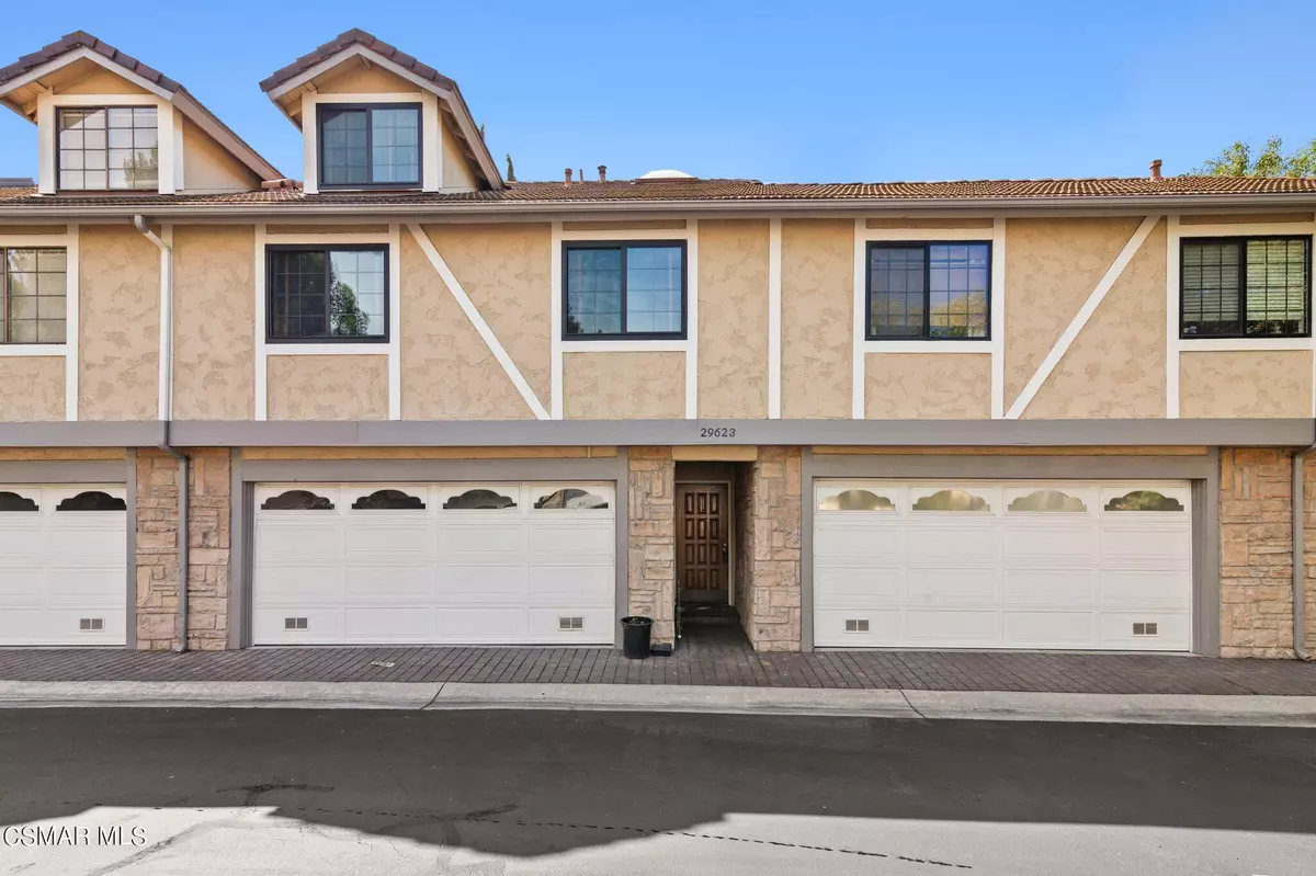 Agoura Hills, CA 91301,29623 Strawberry Hill Drive