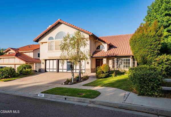 596 Azure Hills Drive, Simi Valley, CA 93065