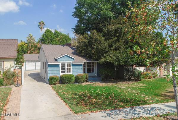 524 N Griffith Park Drive, Burbank, CA 91506