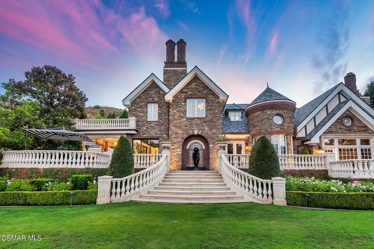 Westlake Village, CA 91362,969 Westbend Road
