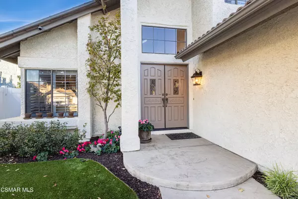 336 Spring Breeze Court, Simi Valley, CA 93065