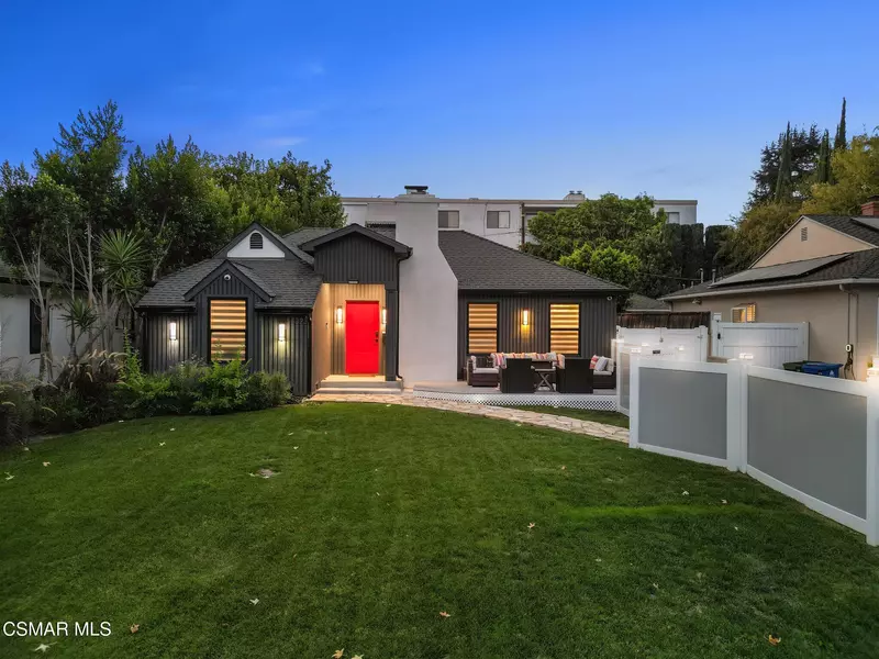 4323 Irvine Avenue, Studio City, CA 91604