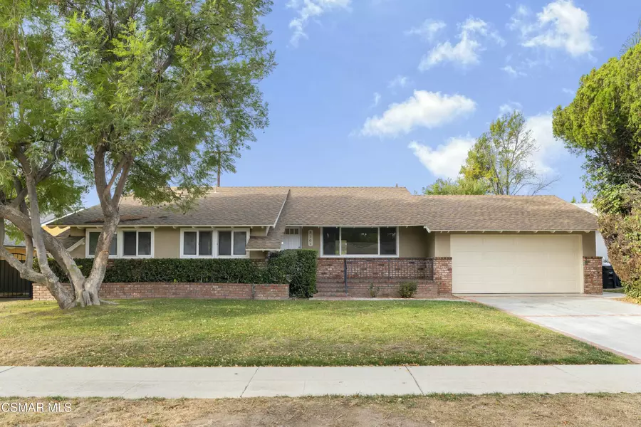 8101 Glade Avenue, Canoga Park, CA 91304