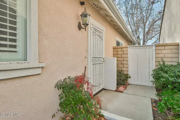 Simi Valley, CA 93063,2067 Tulip Avenue