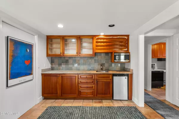 Oxnard, CA 93035,5138 Outrigger Way #1