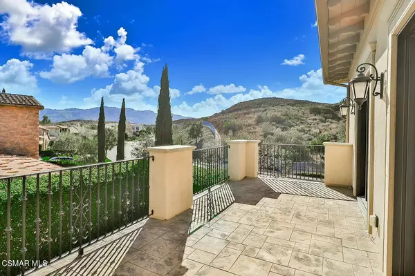 Newbury Park, CA 91320,742 Via Sedona