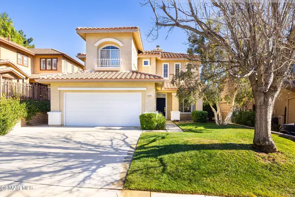 2684 Sunshine Valley Court, Simi Valley, CA 93063