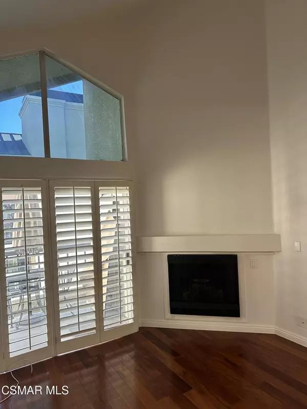 Woodland Hills, CA 91367,5525 Canoga Avenue #307