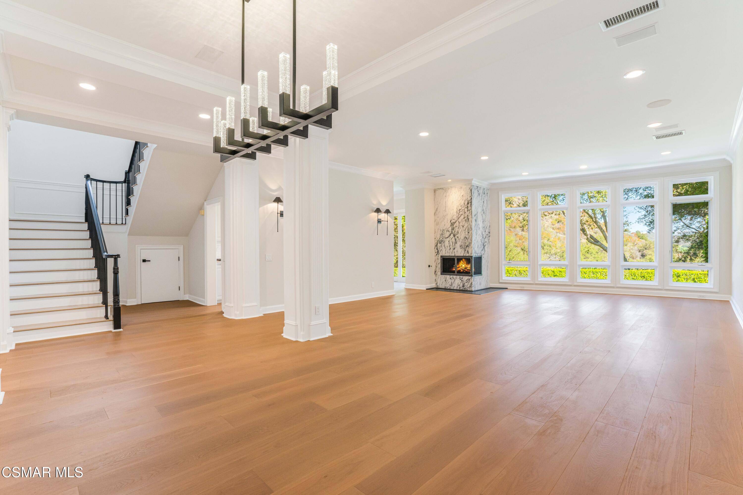Thousand Oaks, CA 91361,2306 Heatherbank Court