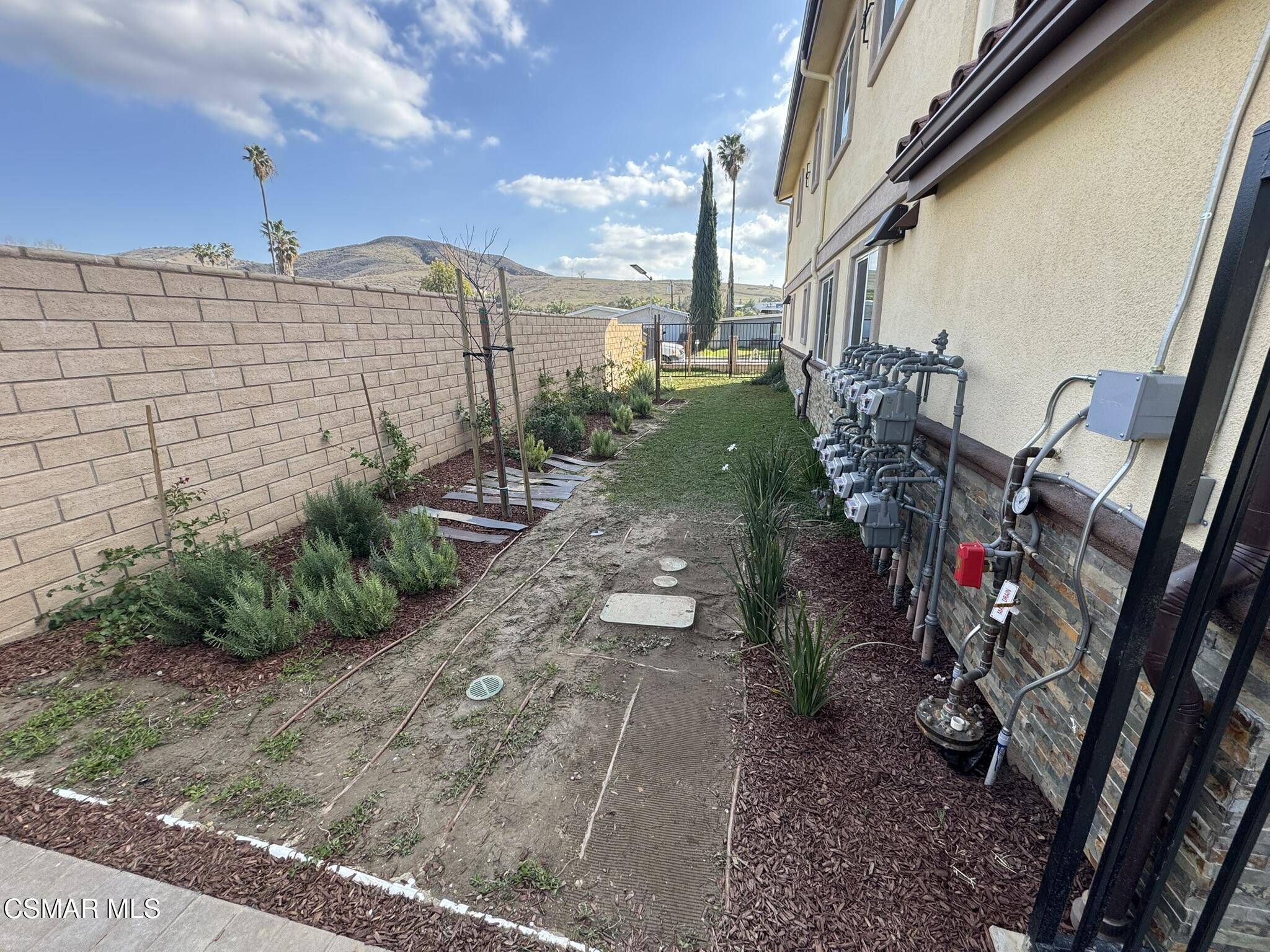 Simi Valley, CA 93063,1850 Buyers Street #201