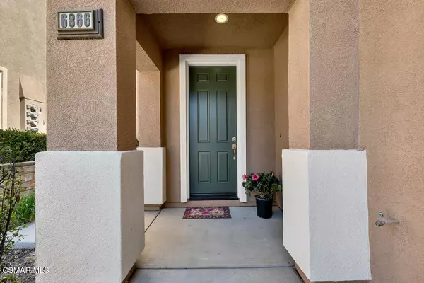 Moorpark, CA 93021,6866 Ivy Creek Way