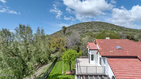 Simi Valley, CA 93063,5218 Seneca Place