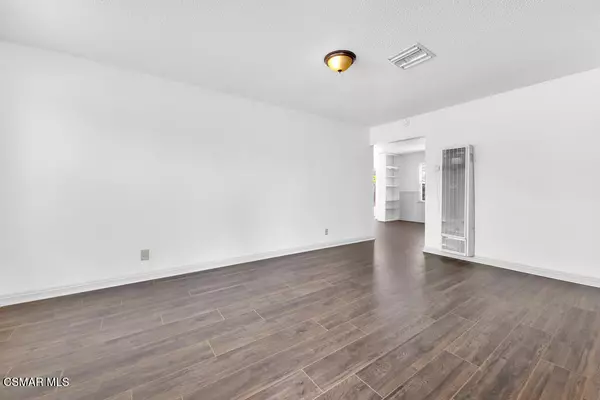 Simi Valley, CA 93065,1664 Pride Street