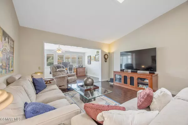 Camarillo, CA 93012,17150 Village 17