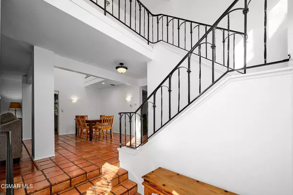 Westlake Village, CA 91362,753 N Valley Drive