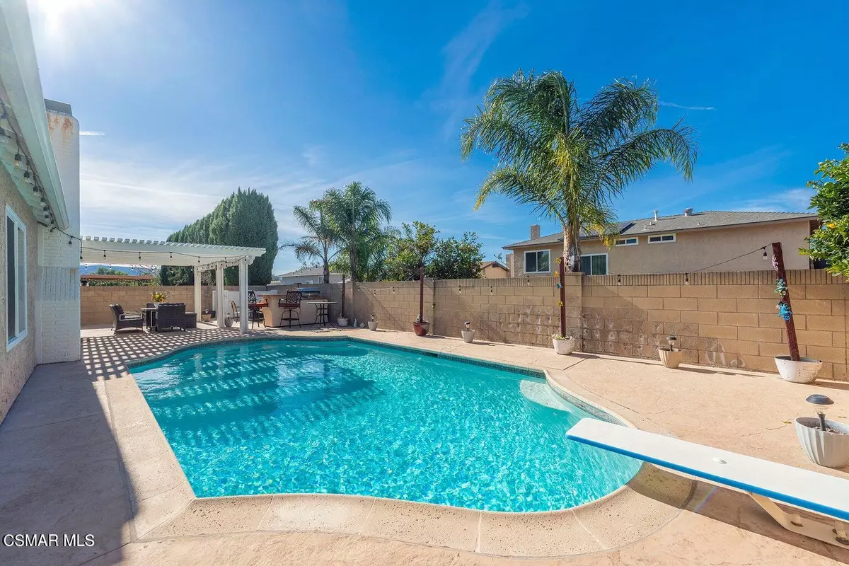 Simi Valley, CA 93065,2705 N Broadmoor Avenue