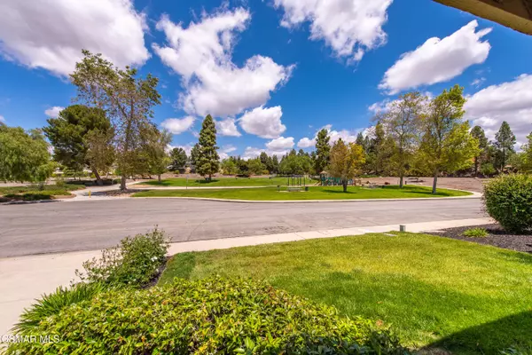 Thousand Oaks, CA 91362,1906 Parkwood Court
