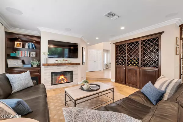 Simi Valley, CA 93065,360 Cliffhollow Court