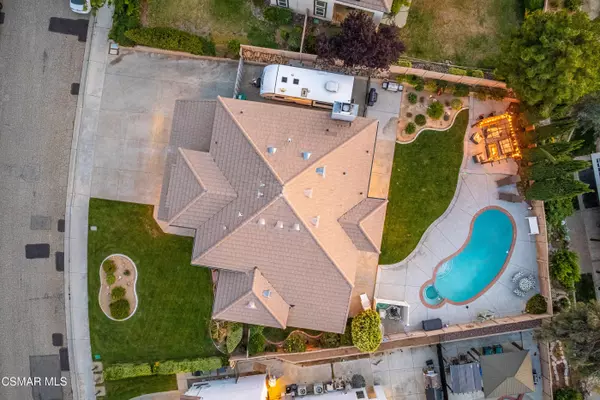 Lancaster, CA 93536,42215 Round Hill Drive