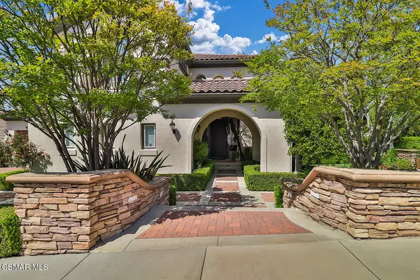 Westlake Village, CA 91362,2589 Featherwood Street