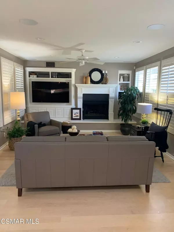 Thousand Oaks, CA 91362,3082 Eaglewood Avenue