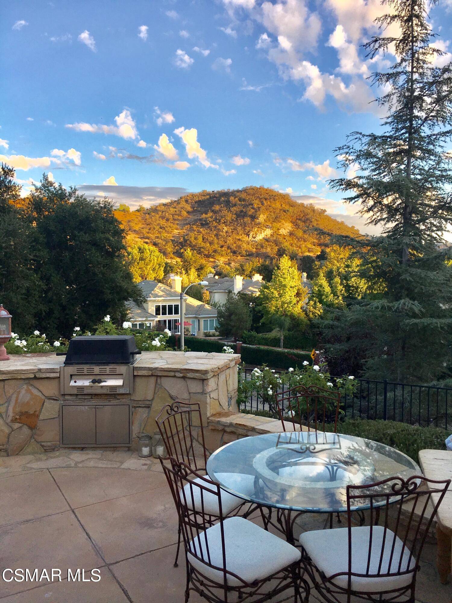 Westlake Village, CA 91361,1784 Yarnton Court