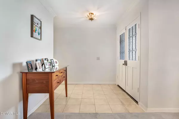 Westlake Village, CA 91361,3008 Shadow Brook Lane