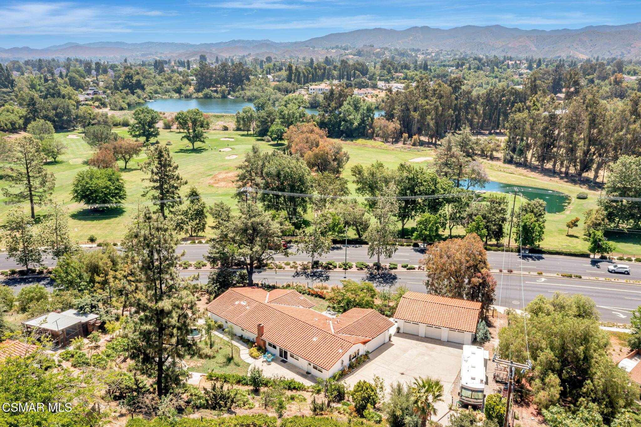 Simi Valley, CA 93065,75 Vista Lago Drive