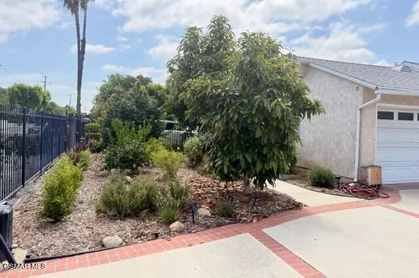 Sherman Oaks, CA 91423,13628 Addison Street