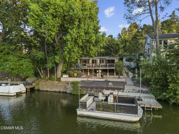 Agoura Hills, CA 91301,29303 S Lakeshore Drive