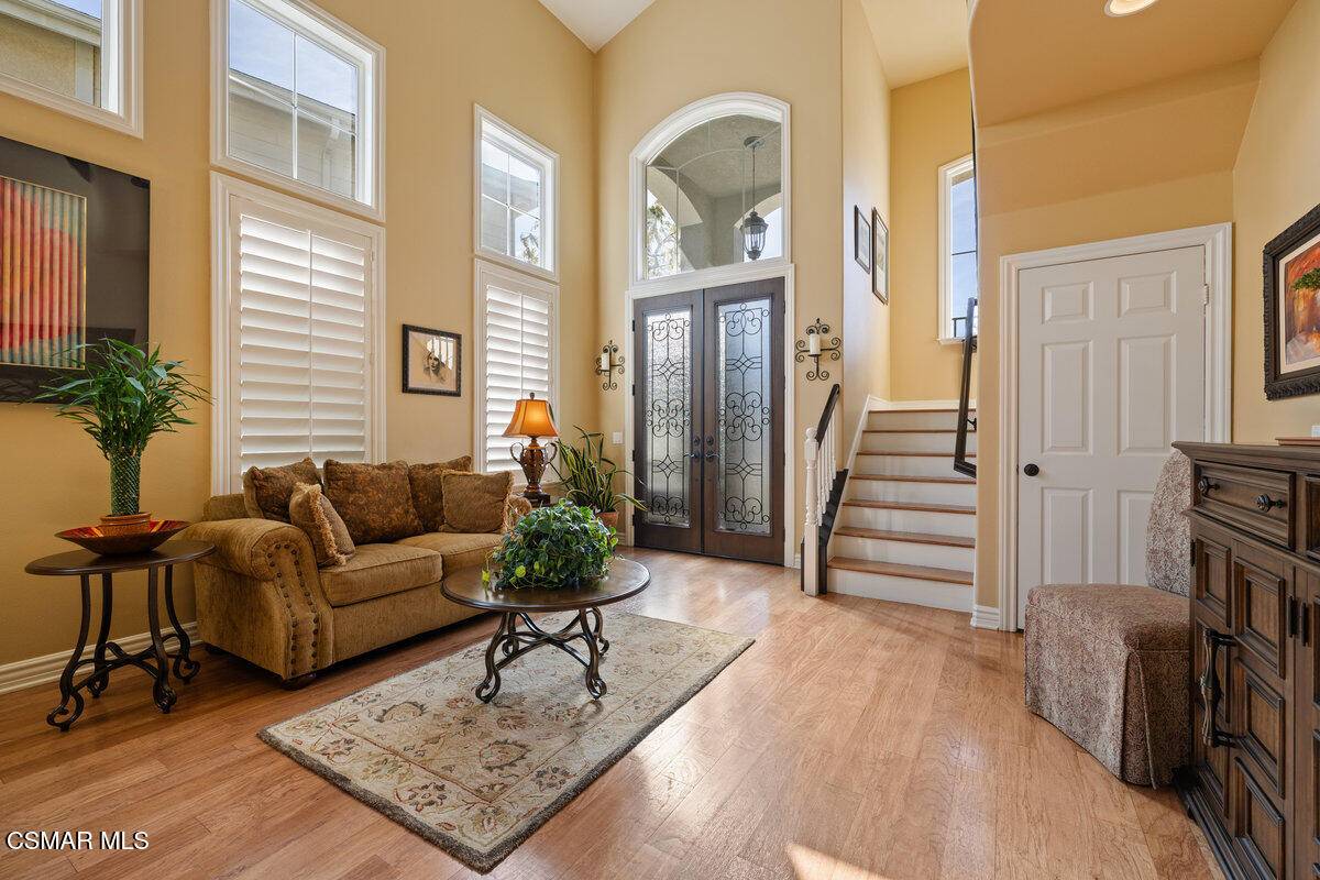 Thousand Oaks, CA 91362,2787 Stonecutter Street