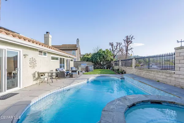 Moorpark, CA 93021,4175 Shady Point Drive