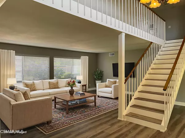 Westlake Village, CA 91361,32023 Wallington Court