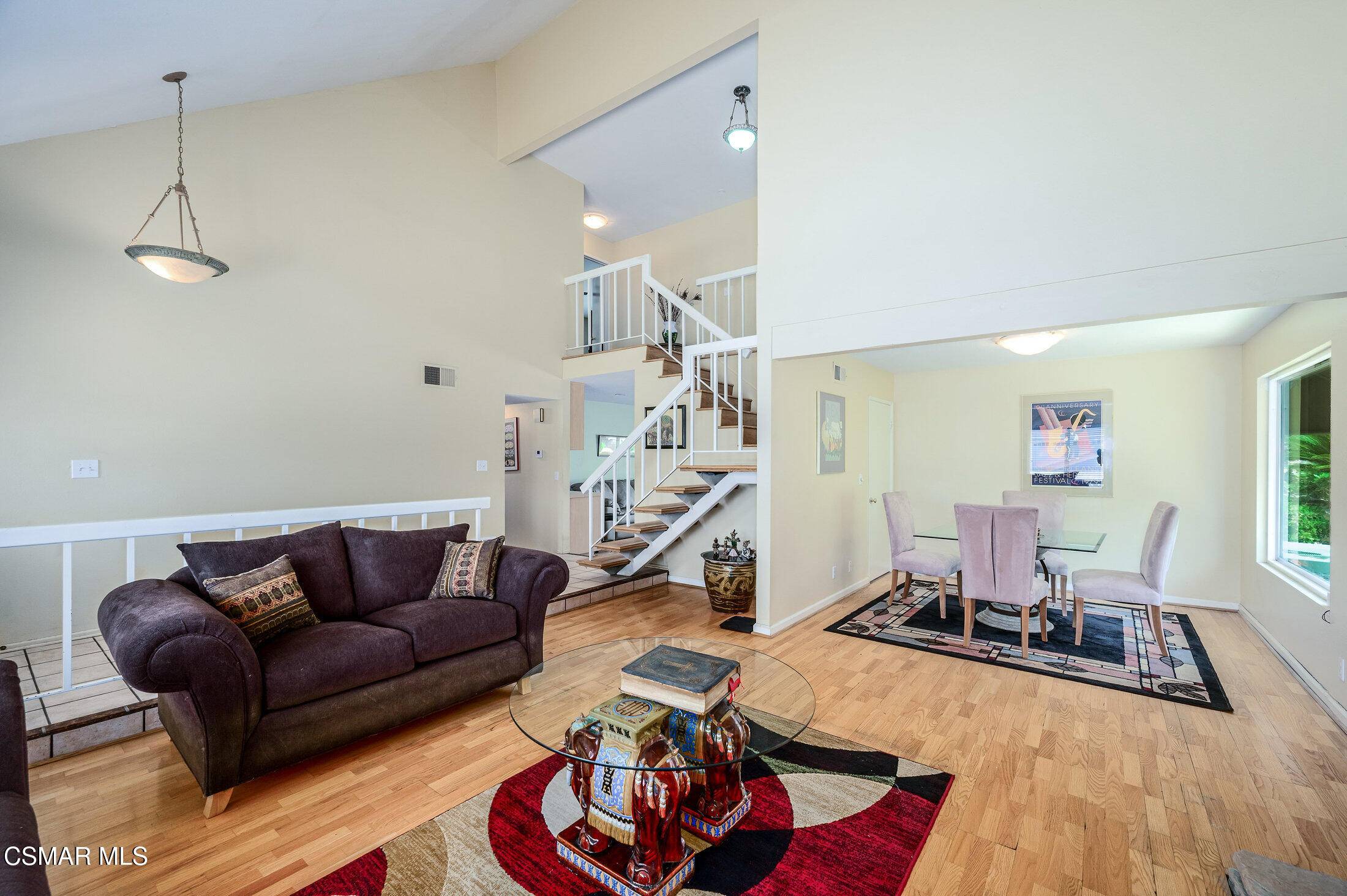 Thousand Oaks, CA 91362,1825 Sweet Briar Place