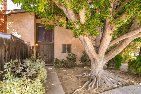 Canoga Park, CA 91304,22031 Baltar Street
