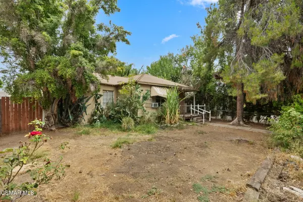 Encino, CA 91316,17917 Burbank Boulevard