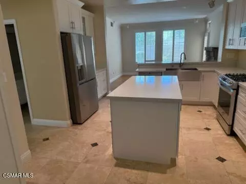 Thousand Oaks, CA 91362