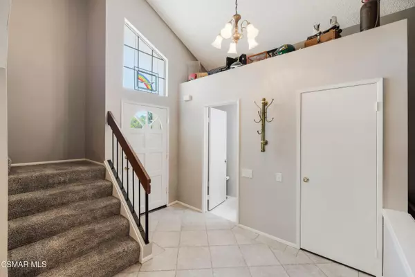 Moorpark, CA 93021,4471 Skyglen Court