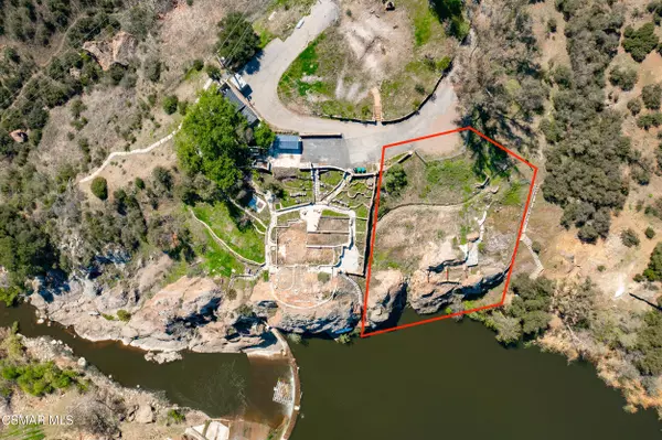 Agoura Hills, CA 91301,28805 S Lakeshore Drive