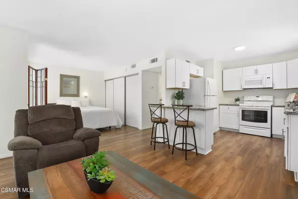 Thousand Oaks, CA 91360,351 Chestnut Hill Court #26