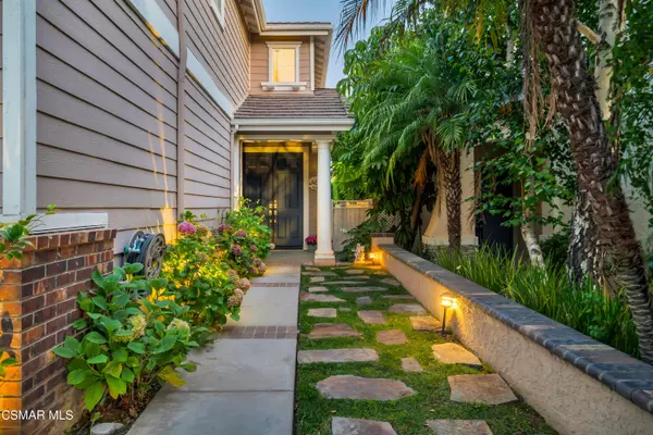 Thousand Oaks, CA 91362,3044 Ferncrest Place