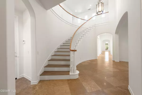 Moorpark, CA 93021,13290 Red Bird Court